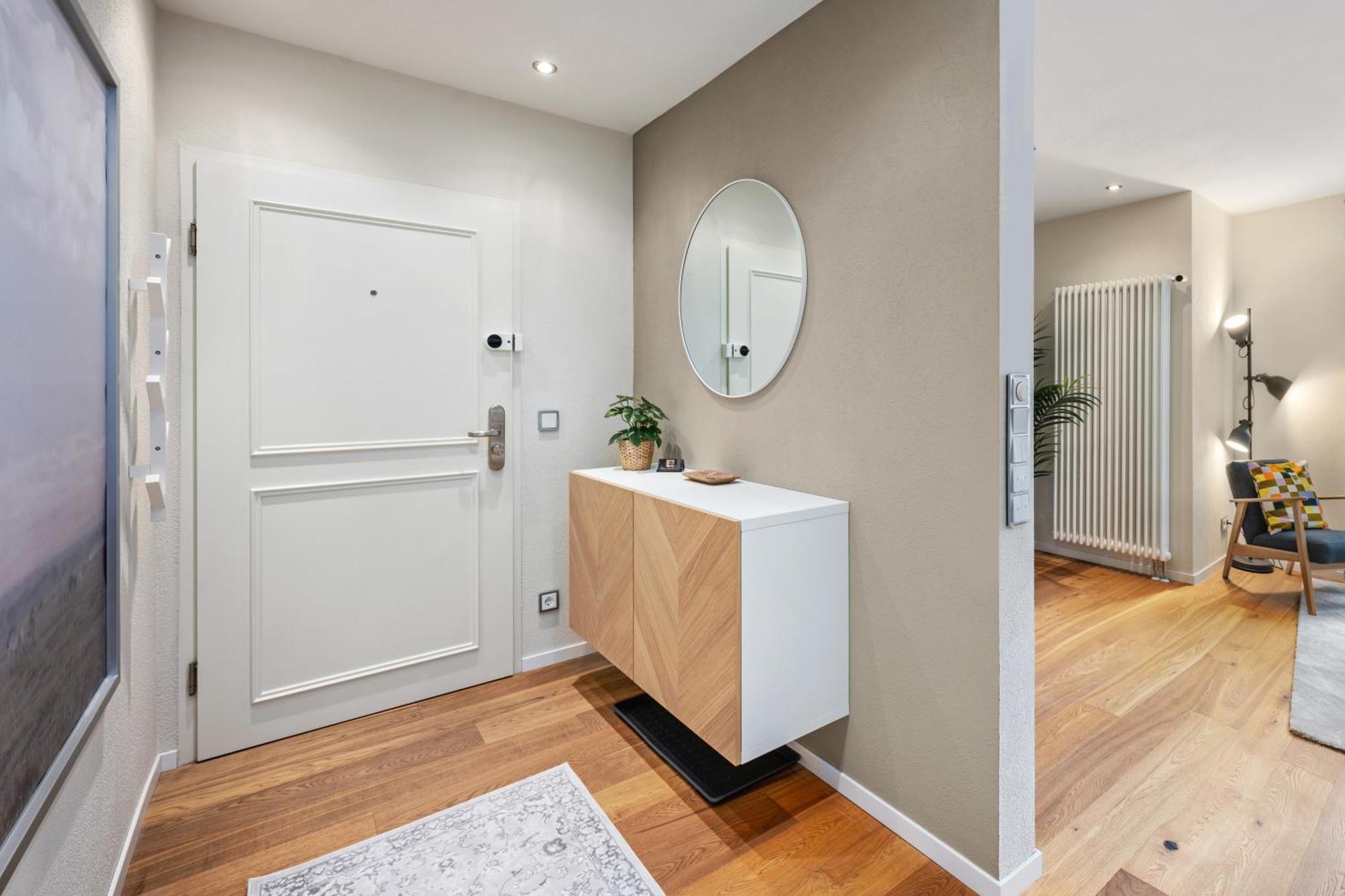 Edler Wohnraum Schwanenteich-Suite Mit Balkon, Kaffeevollautomat, Lift & Parkplatz ซวิคเคา ภายนอก รูปภาพ